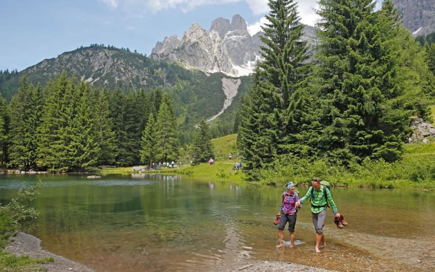 Wandern am Almsee © TVB Filzmoos / Herbert Raffalt